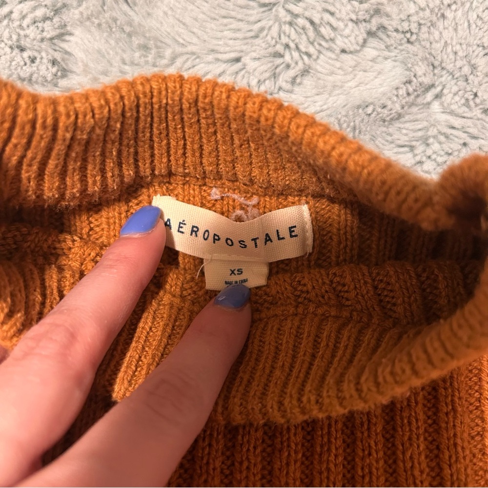 Orange Ribbed Knit Cropped Sweater - Picture 3 of 4